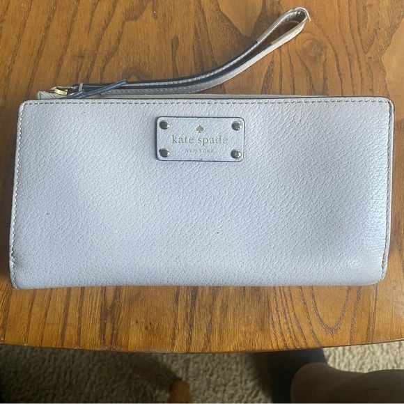 Kate Spade Taupe Pinkish/Grey zipped wallet - Picture 1 of 6